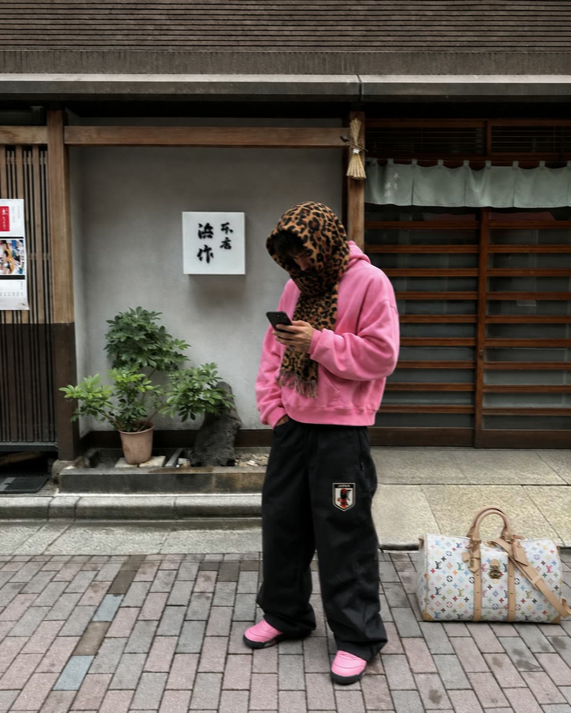 FRANO LASTRO IN JAPAN